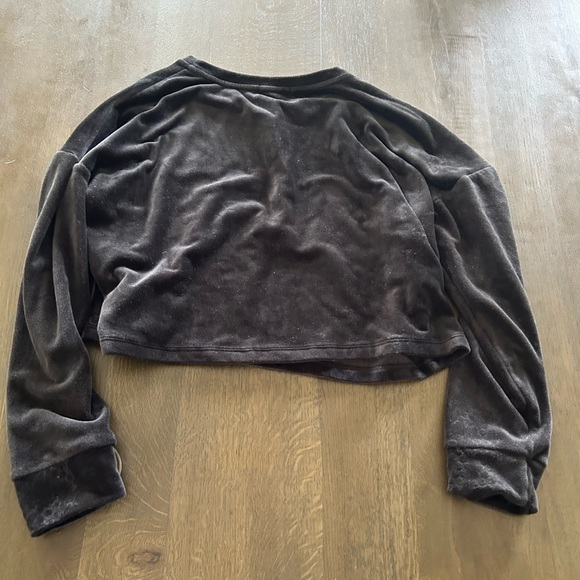 Beyond yoga brushed up pullover black velvet longe crop top long sleeve - Picture 9 of 9